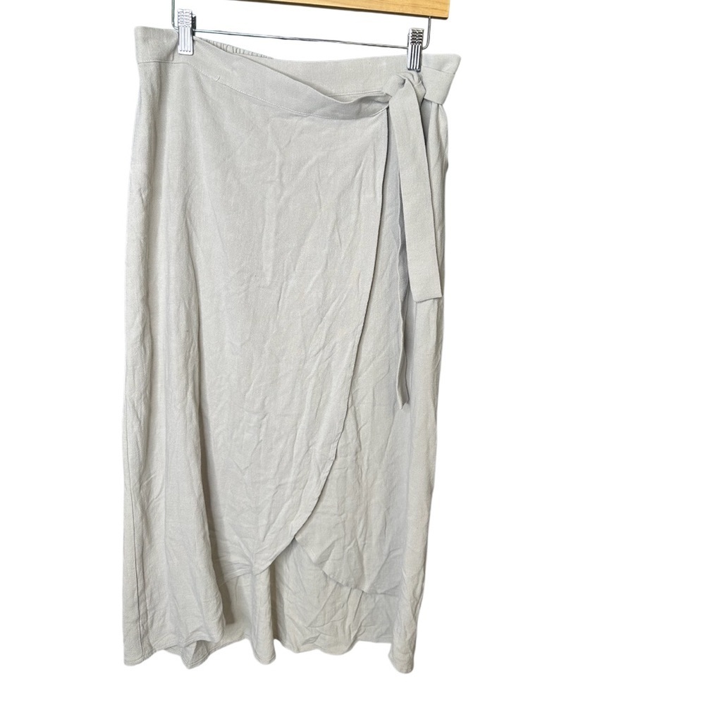 Lole | Linen Blend Wrap Midi Skirt | Beige Oatmeal | Tie Waist | Size M - Picture 3 of 5